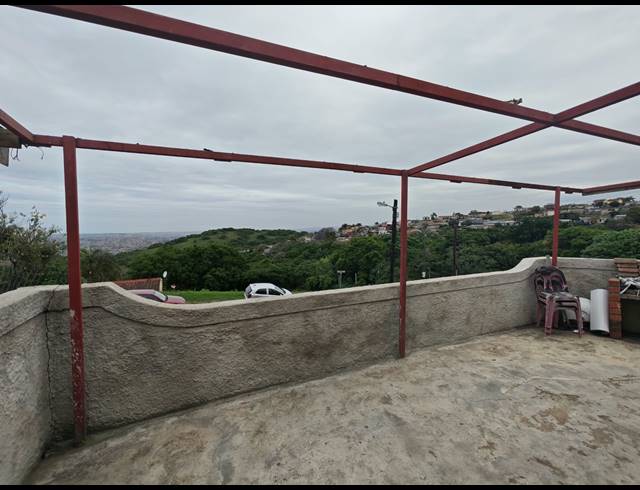 3 BEDROOM HOUSE FOR SALE IN TRENANCE PARK